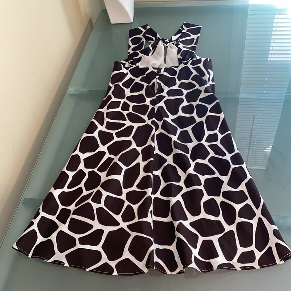 100% Silk Slip Dress Banana Republic SILK Halter Dress Size 2 Like NEW - Picture 2 of 13